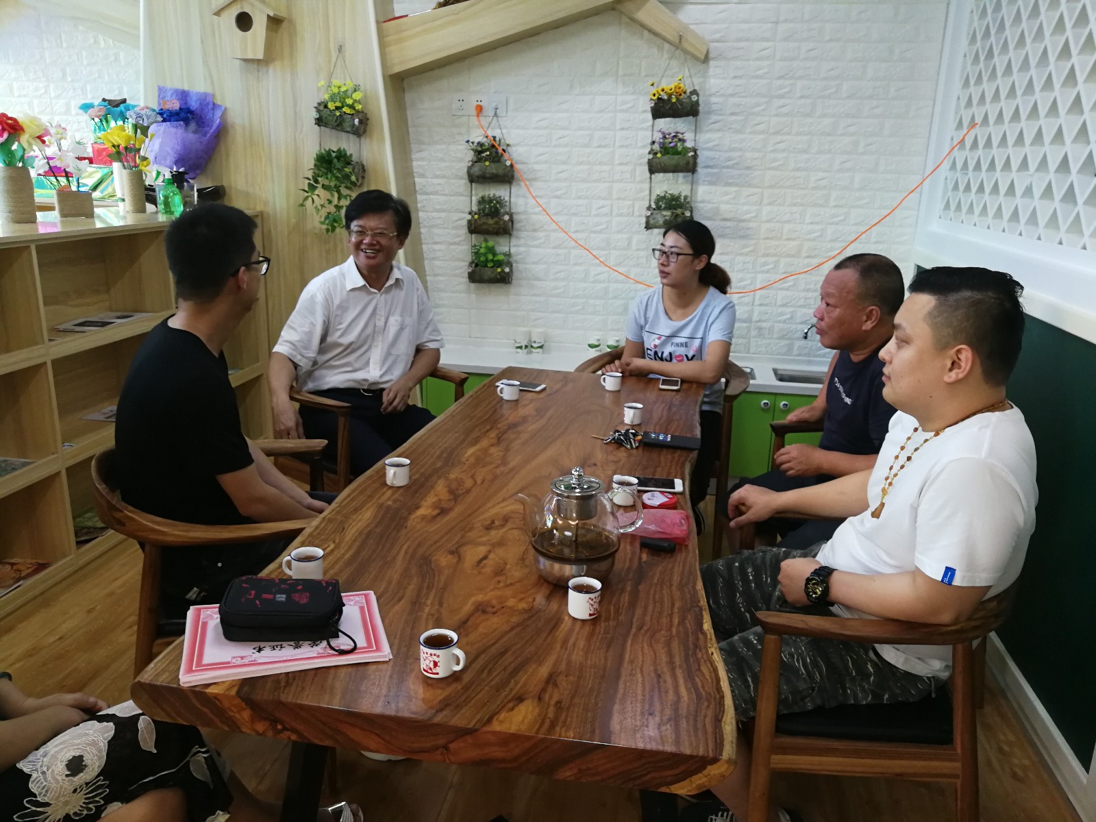 微信图片_20180526102000.jpg