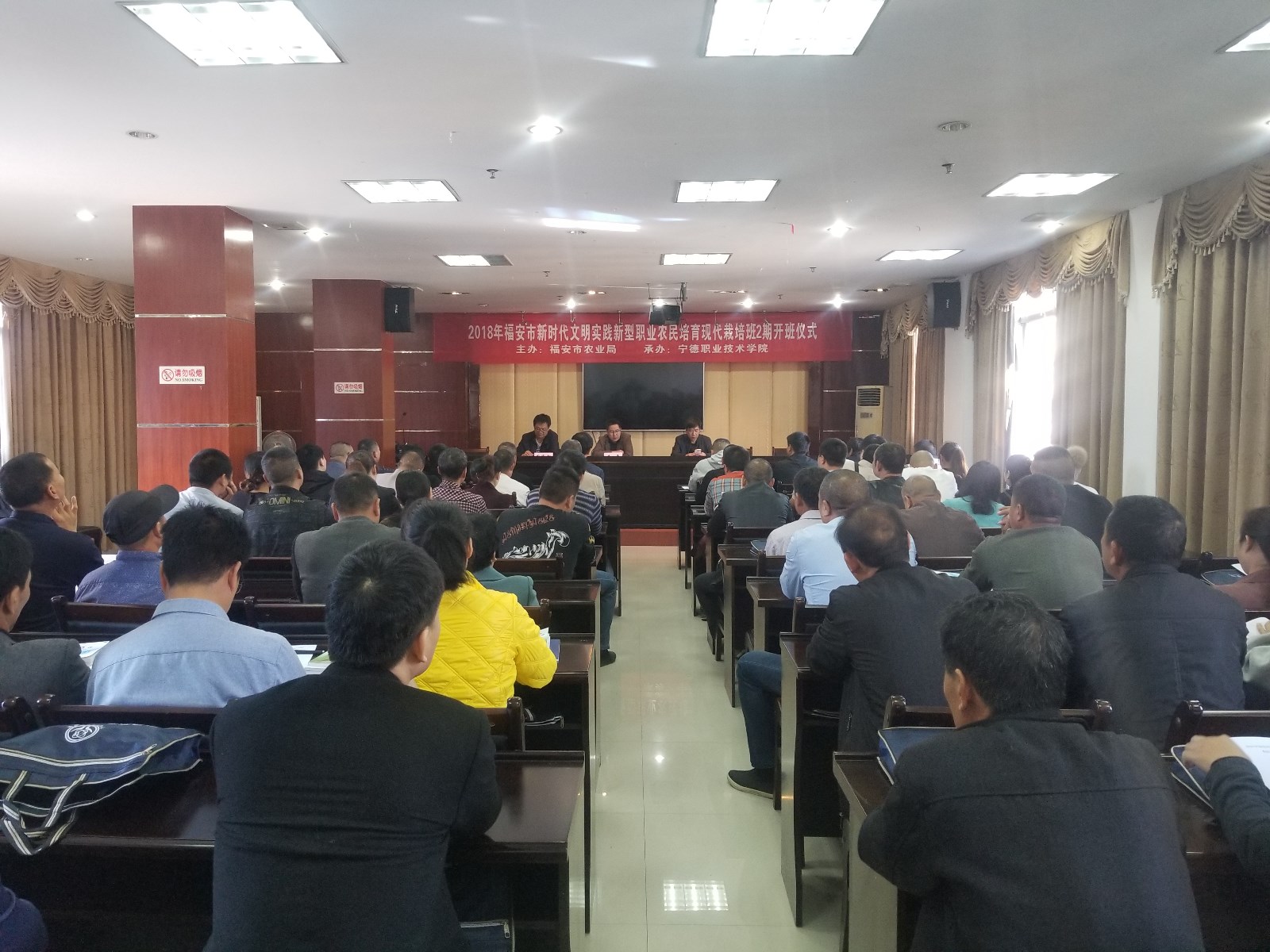 微信图片_20181207202448.jpg 微信图片_20181207202448.jpg