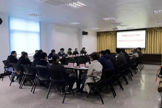 第八届校园文化艺术节暨首届科技节开幕5.png