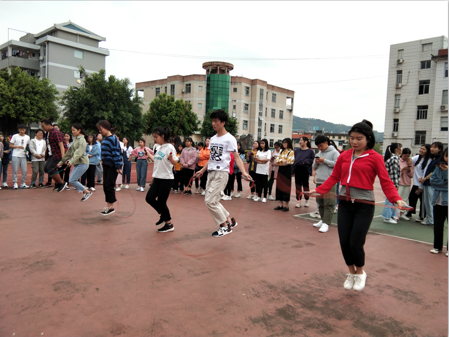 QQ截图20190509145735.png QQ截图20190509145735.png