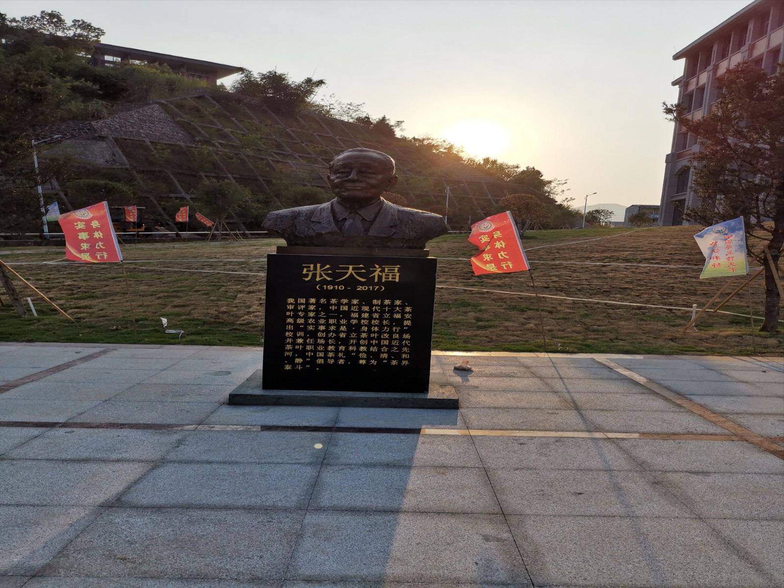 图4.jpg