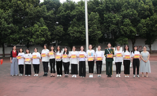 图片18.jpg