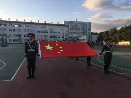 4.bmp 4.bmp