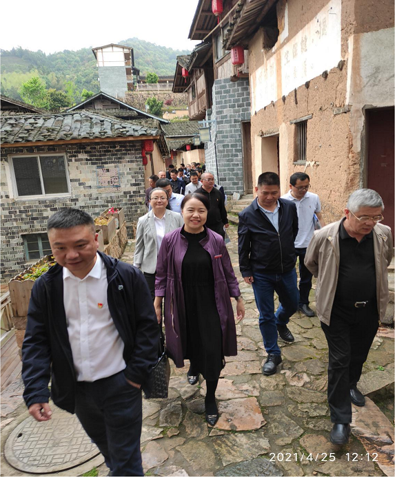 图片4.png 图片4.png