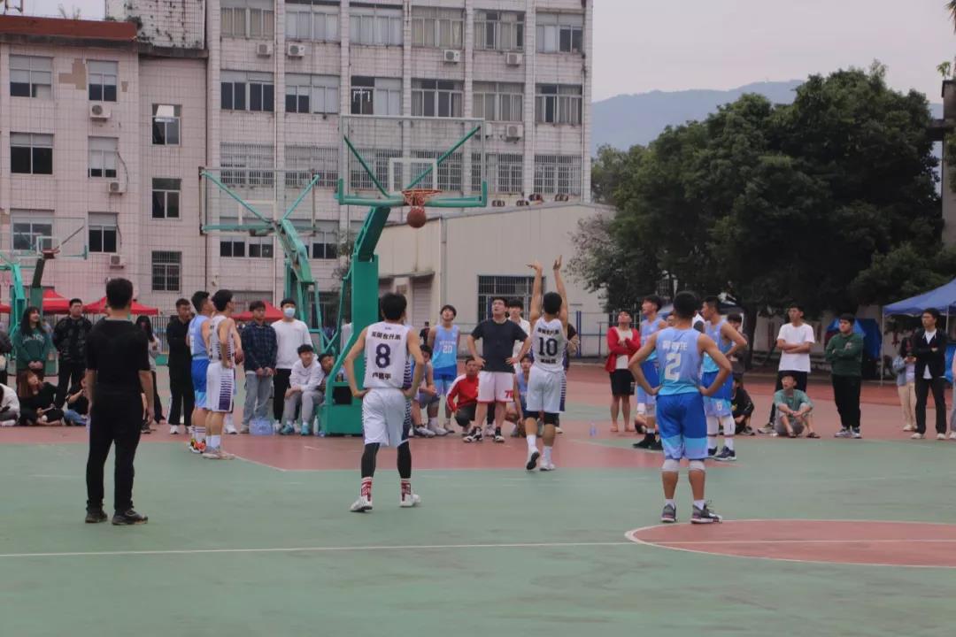2.jpg 2.jpg