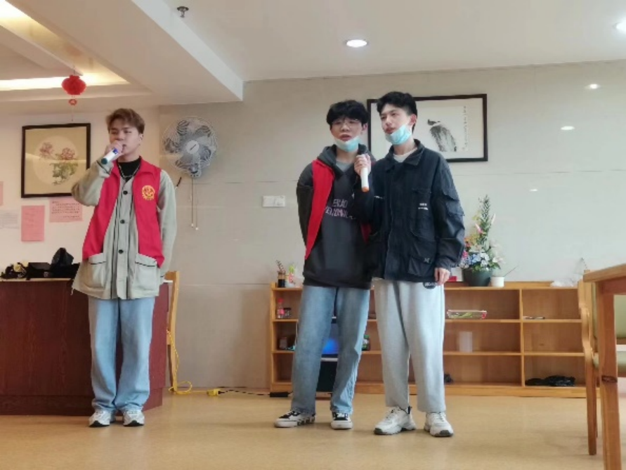 红马褂1237.png
