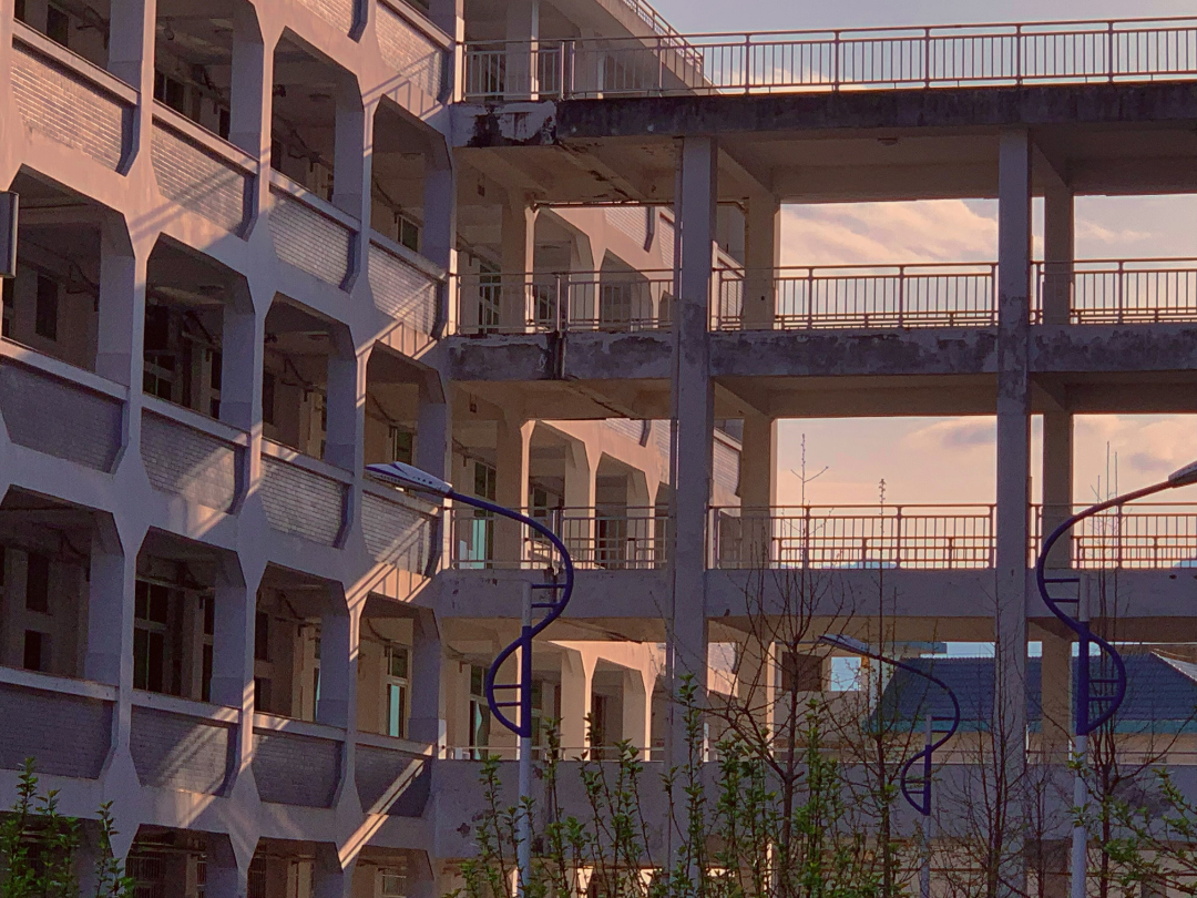 image008.png
