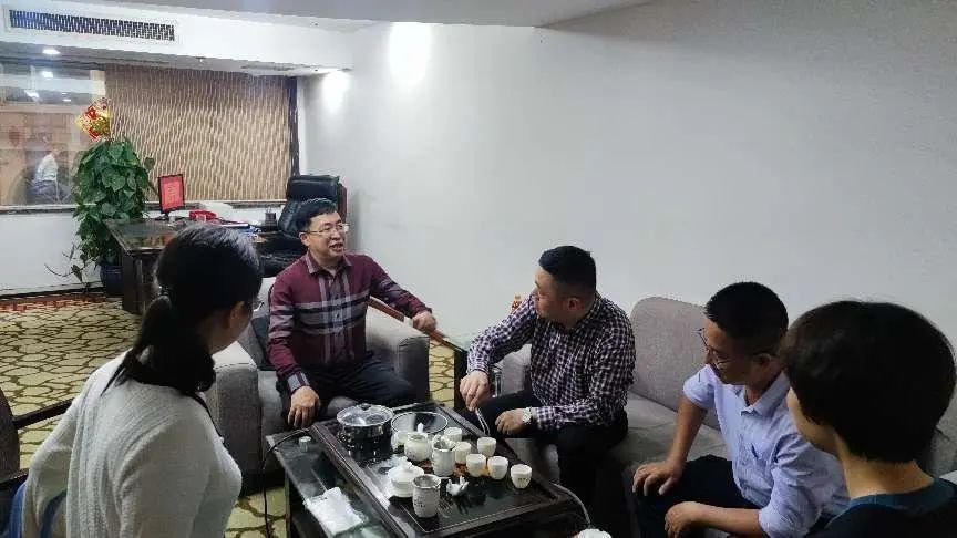 2.jpg 2.jpg