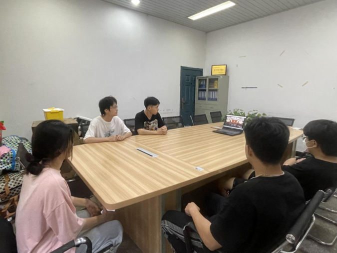 为深入学习贯彻习近平总书记关于职业教育的重要指示精神1733.png 为深入学习贯彻习近平总书记关于职业教育的重要指示精神1733.png