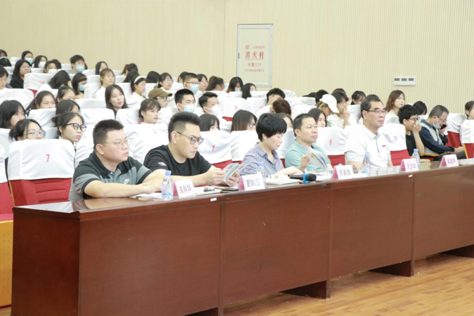 为全面贯彻习近平总书记给中国392.png 为全面贯彻习近平总书记给中国392.png