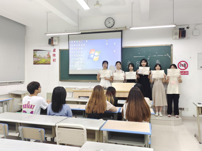 为全面贯彻习近平总书记给中国1381.png 为全面贯彻习近平总书记给中国1381.png