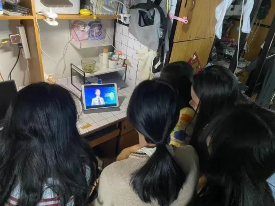 新学期的号角已经吹响1270_副本.png