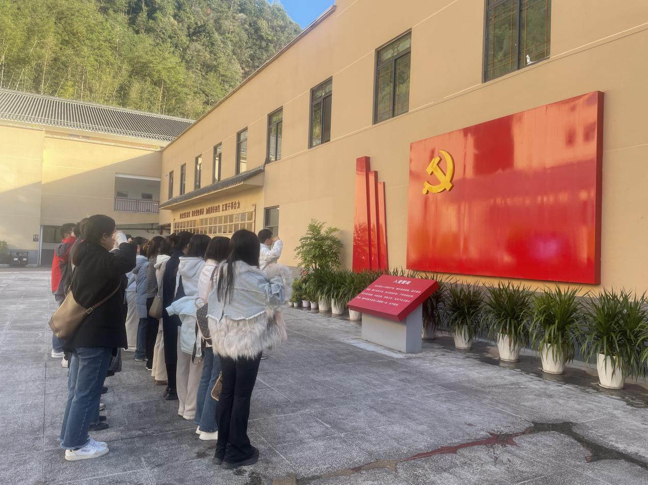 图片2.png 图片2.png