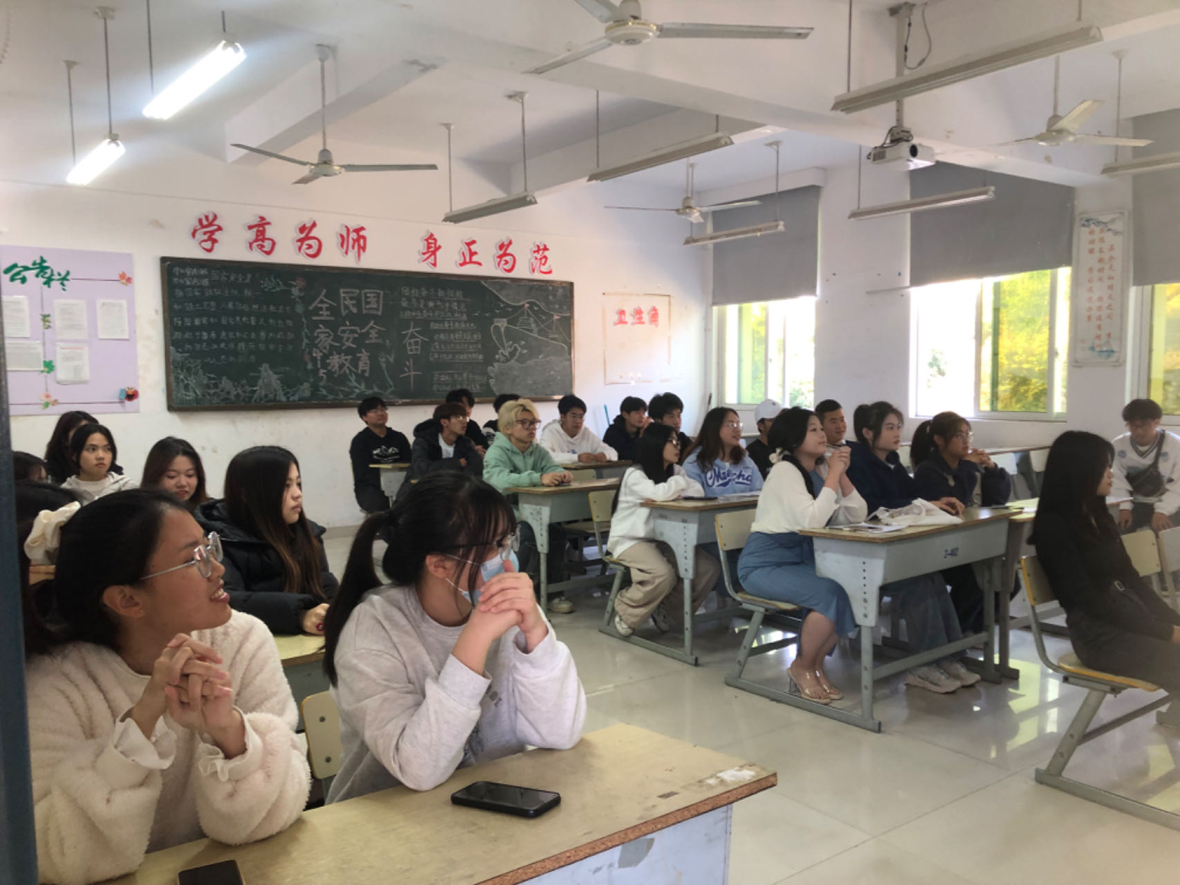 图片2.png 图片2.png