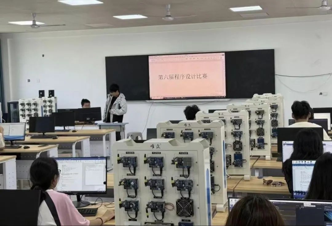 计算机1.jpg 计算机1.jpg